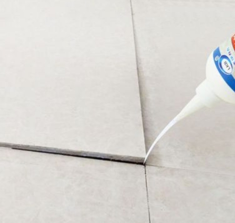 芒康瓷砖空鼓维修公司分享卫生间瓷砖脱落的原因可能有以下几点